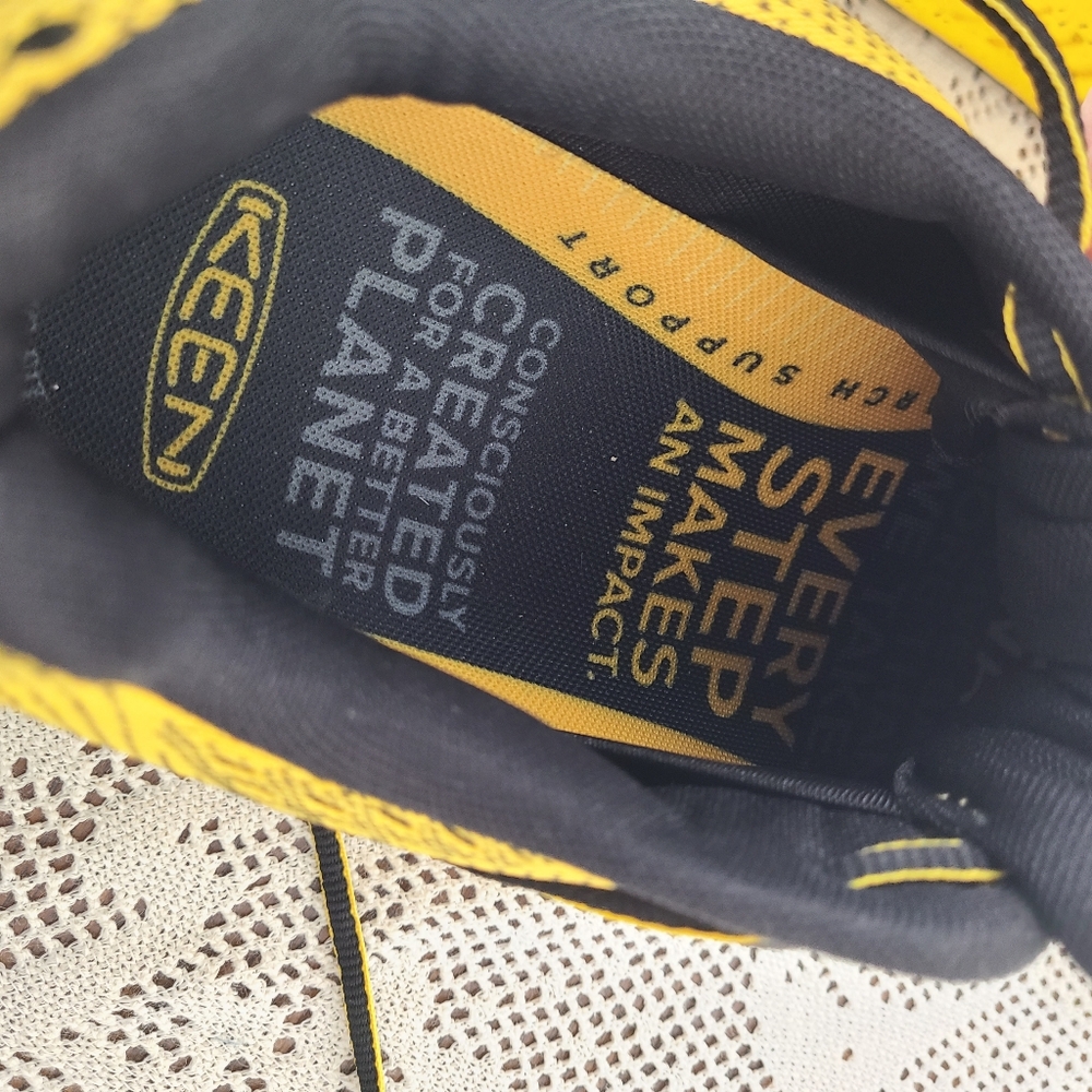 Keen WK400 Walking Sneakers Yellow Black 1027483 Size 14 Men's - Picture 5 of 11